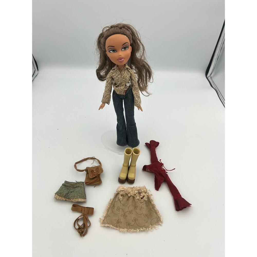 Bratz Style It Yasmin fashion doll